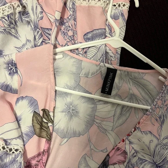 MINKPINK Floral Dress with Ruffle Sleeves - Picture 4 of 5